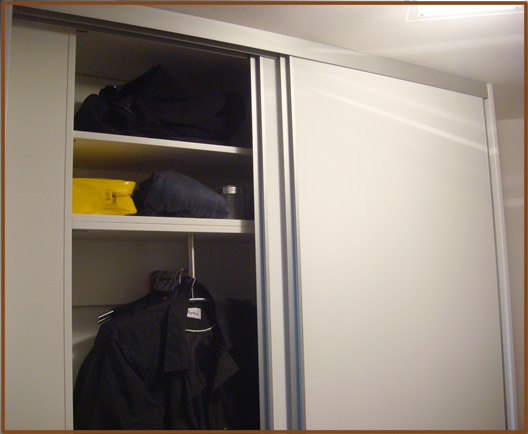 FLurgarderobenschrank